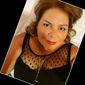 Meet your Posher, Aileen